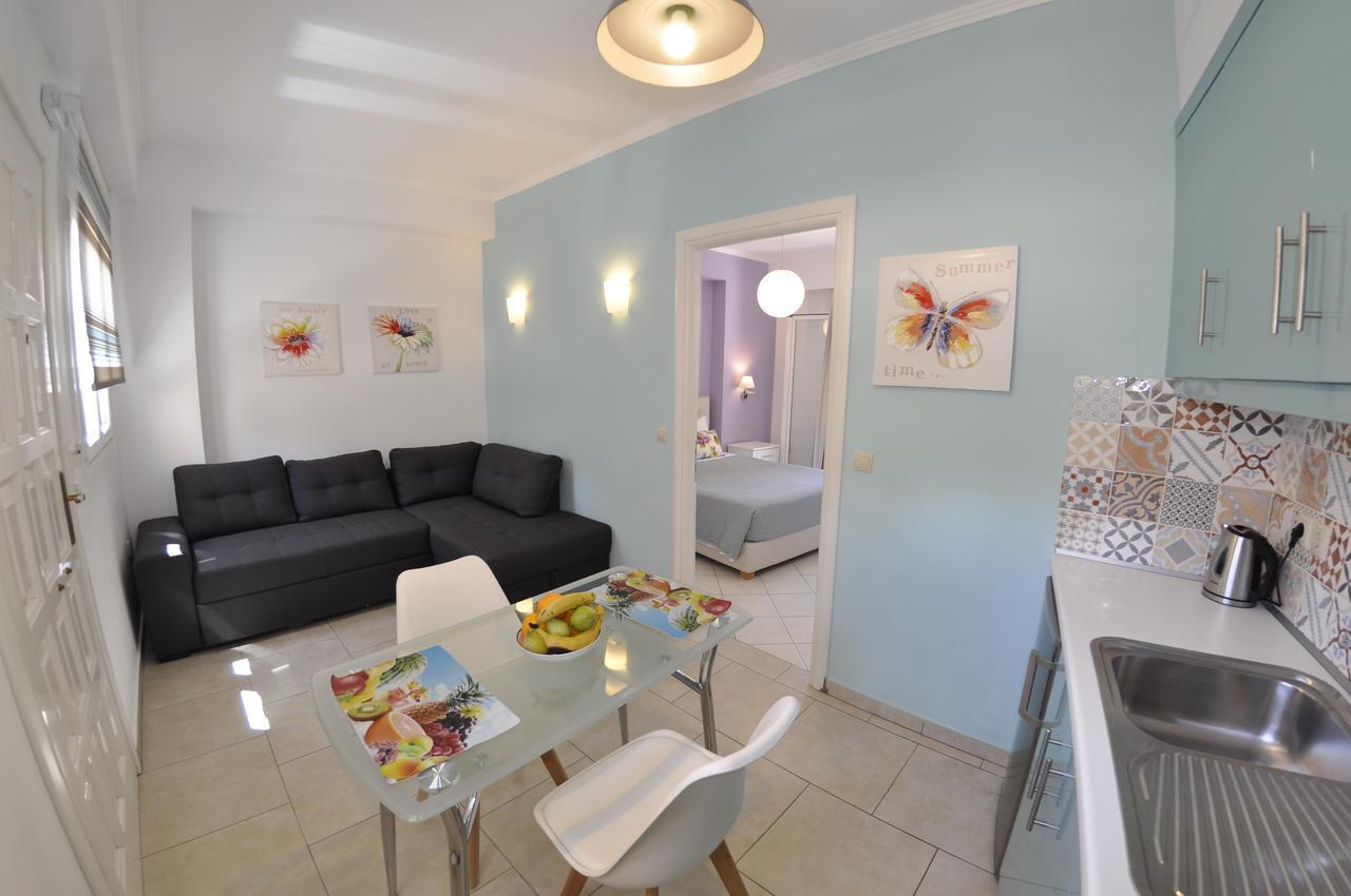 Angels Pool Studios And Apartments باليوكاستريتسا المظهر الخارجي الصورة